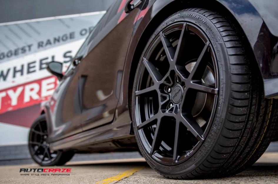 VOLKSWAGEN GOLF KPS MATTE BLACK